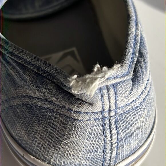 Classic Vans Unisex Blue Jean Style Sneakers - Timeless Style! Size 7.5 - Picture 8 of 14